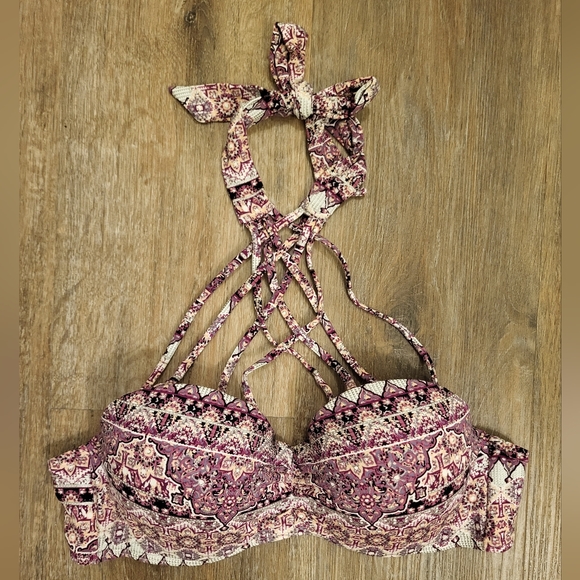 Ambrielle Bandeau Swim Top Size Medium - Picture 3 of 5